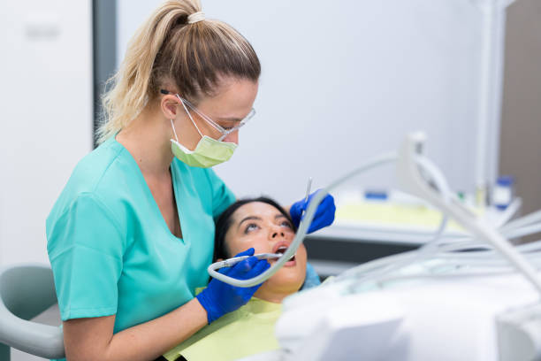 Best Broken or Cracked Tooth Emergency Dentist in Poplar Plains, CT